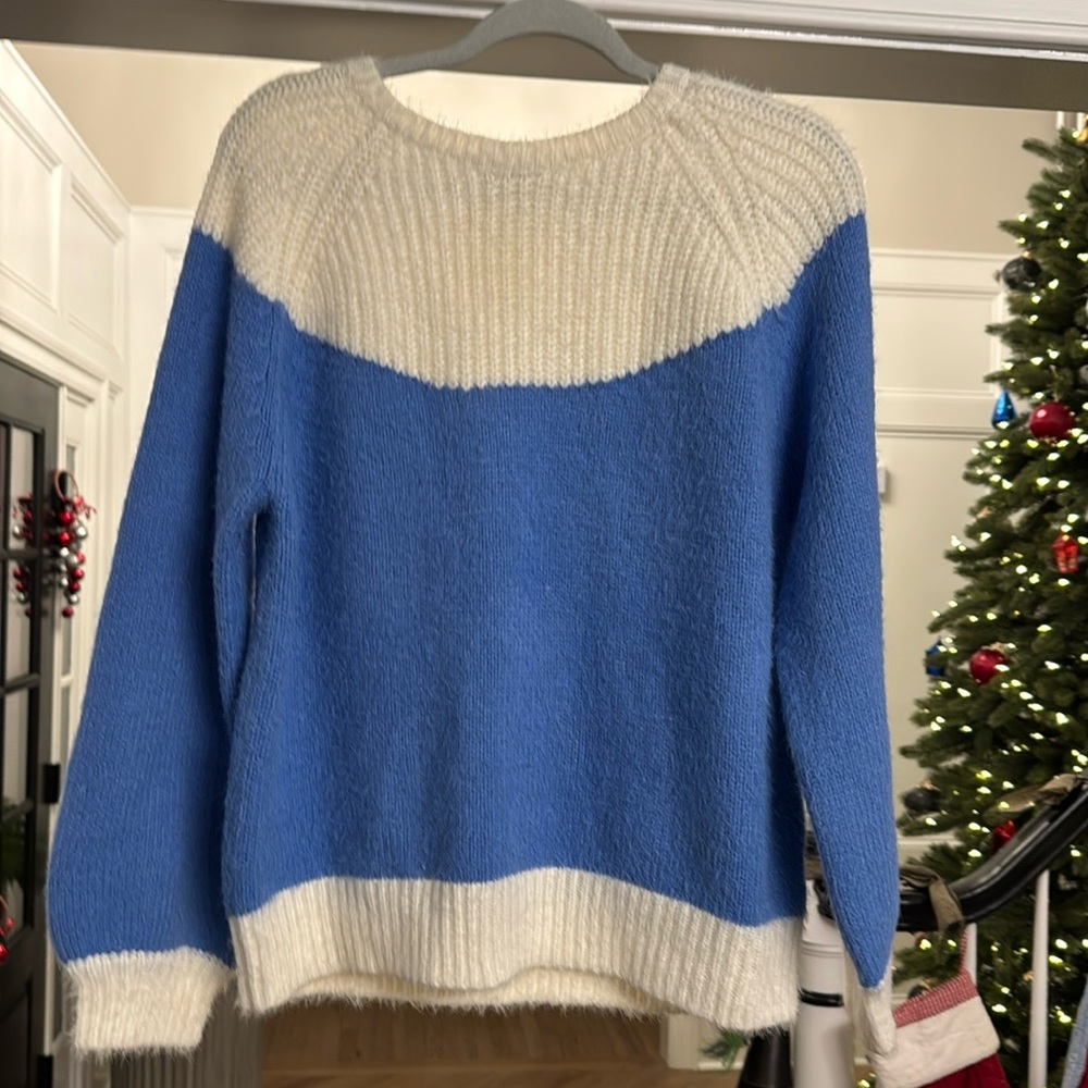 FRNCH Two-Tone Blue and Cream Crewneck Sweater